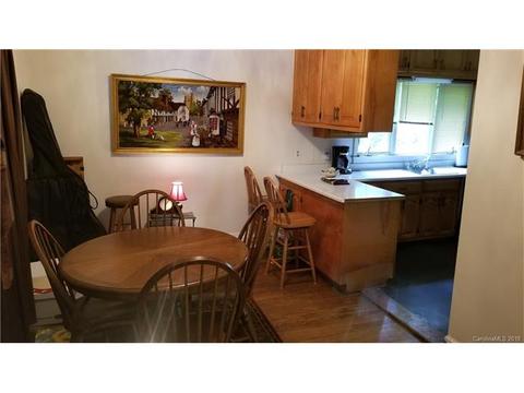 355 Trade St, Tryon, NC 28782 photo 9