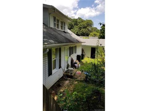 355 Trade St, Tryon, NC 28782 photo 6