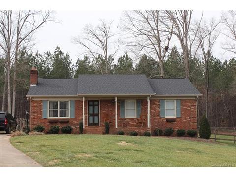 5901 Greyfield Dr, Monroe, NC 28110 photo 1