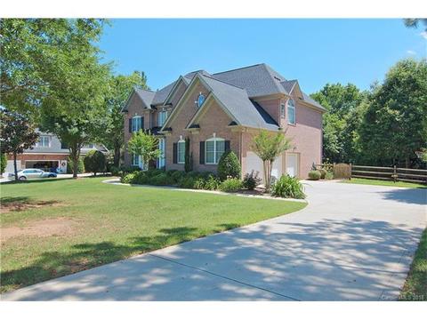2054 Applebrook Dr, Monroe, NC 28110 photo 3