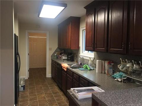 172 Williamsburg Rd, Olin, NC 28660 photo 6
