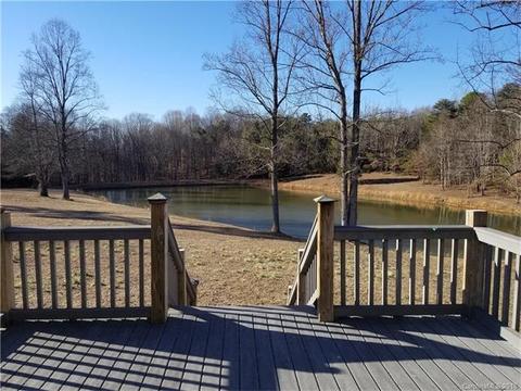 172 Williamsburg Rd, Olin, NC 28660 photo 2