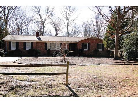 3203 Gordon Ln, Monroe, NC 28110 photo 1