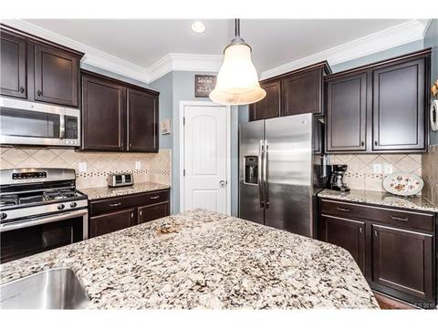 1060 Jack Pine Rd, Clover, SC 29710 photo 12