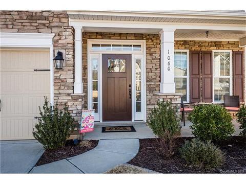 1060 Jack Pine Rd, Clover, SC 29710 photo 2