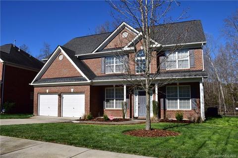 10832 Clark St, Davidson, NC 28036 photo 2