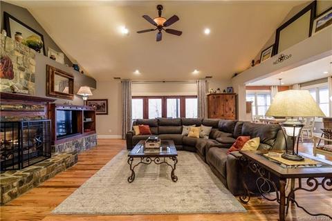 187 Thistle Rdg, Clyde, NC 28721 photo 11
