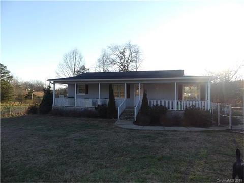 165 Cuddles Ln, Bostic, NC 28018 photo 1