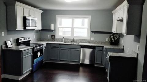 23 2nd St, Cramerton, NC 28032 photo 1