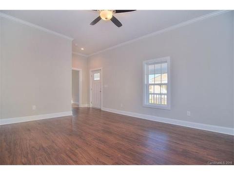 60 4th St, Cramerton, NC 28032 photo 6