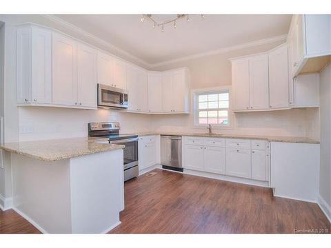 60 4th St, Cramerton, NC 28032 photo 10