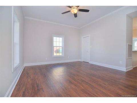 60 4th St, Cramerton, NC 28032 photo 7