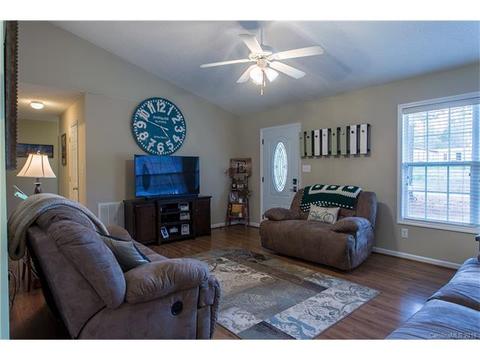732 E 8th St, Oakboro, NC 28129 photo 7