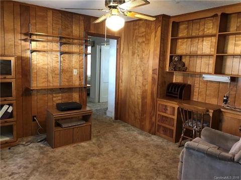 305 N Cloudman St, Charlotte, NC 28216 photo 8