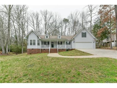 1018 Meadow Dr, Lancaster, SC 29720 photo 1