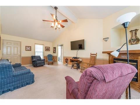 1018 Meadow Dr, Lancaster, SC 29720 photo 7