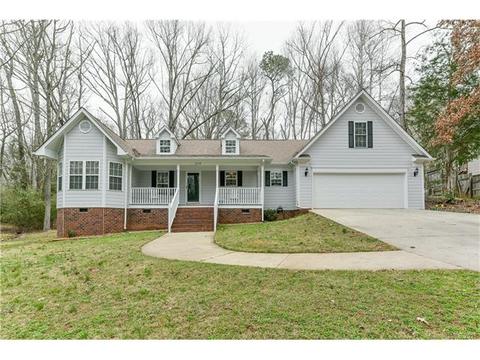 1018 Meadow Dr, Lancaster, SC 29720 photo 2