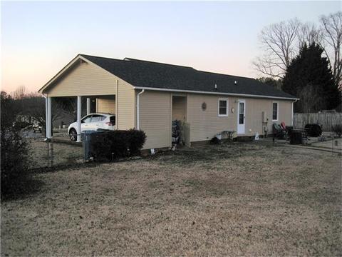 4285 Brittany Ave, Conover, NC 28613 photo 4