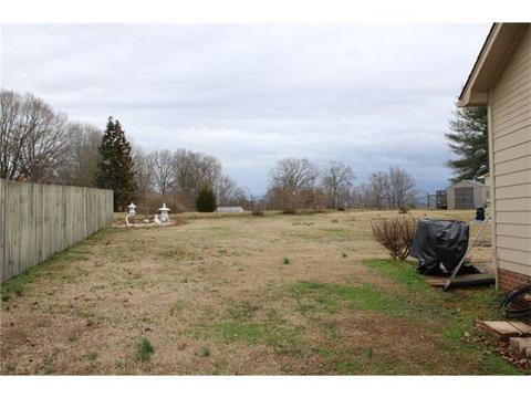 4285 Brittany Ave, Conover, NC 28613 photo 3