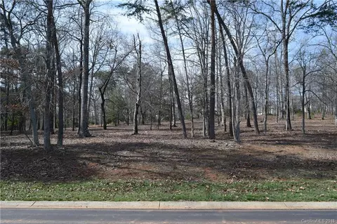 156 Flint Ridge Trl, New London, NC 28127