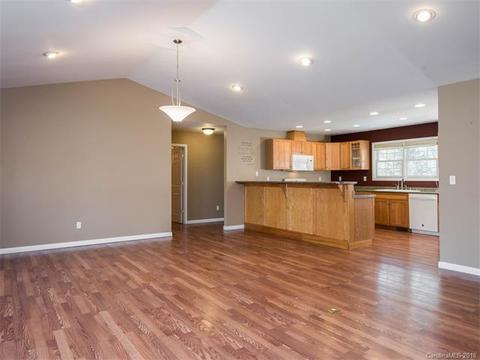 11 Whitaker View Rd, Fairview, NC 28730 photo 8
