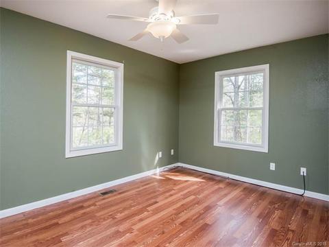 11 Whitaker View Rd, Fairview, NC 28730 photo 18