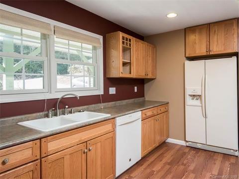 11 Whitaker View Rd, Fairview, NC 28730 photo 11