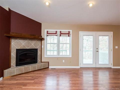 11 Whitaker View Rd, Fairview, NC 28730 photo 6