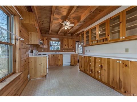 1013 Markham Rd, Tryon, NC 28782 photo 10