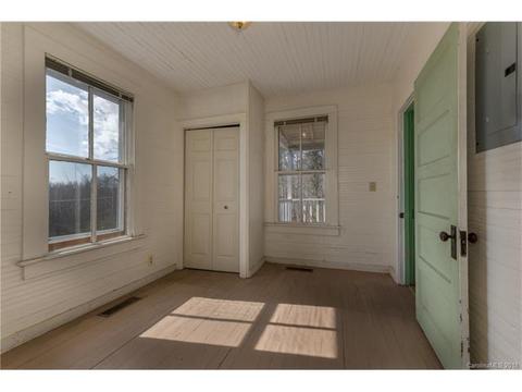 1013 Markham Rd, Tryon, NC 28782 photo 32