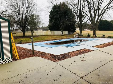 2359 Plainfield Dr, Conover, NC 28613 photo 6