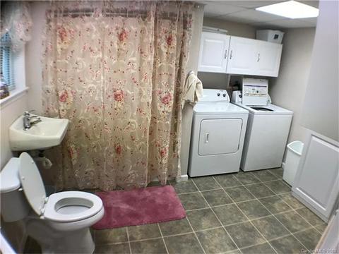 2359 Plainfield Dr, Conover, NC 28613 photo 13