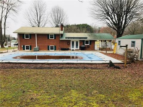 2359 Plainfield Dr, Conover, NC 28613 photo 8