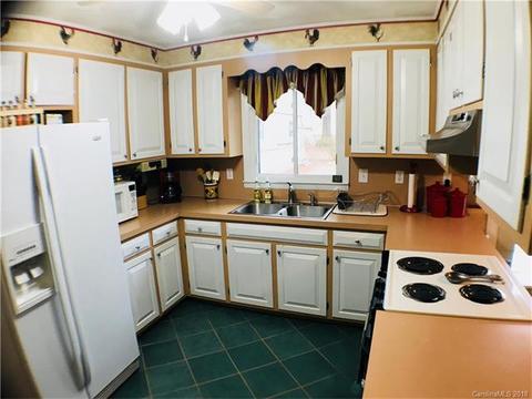 2359 Plainfield Dr, Conover, NC 28613 photo 18