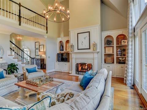 19804 River Falls Dr, Davidson, NC 28036 photo 3