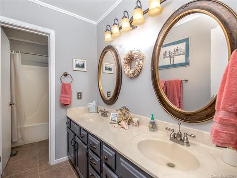 188 Pinecrest Dr, Alexander, NC 28701 photo 9