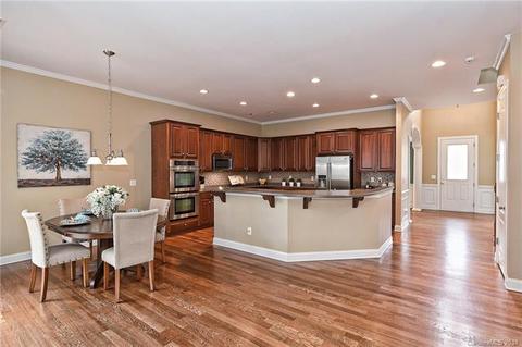 537 Quicksilver Trl, Fort Mill, SC 29708 photo 9