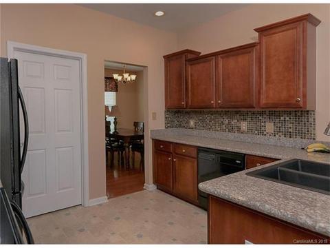 172 Tranquility Ln, Harmony, NC 28634 photo 9