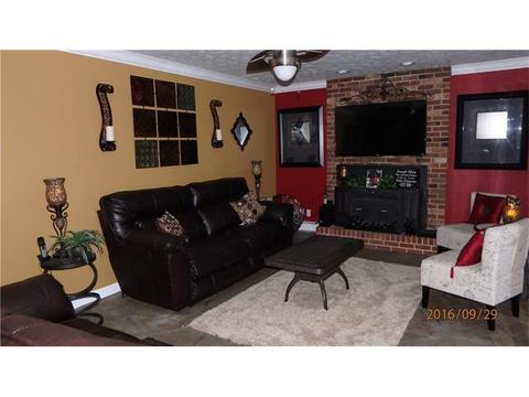 302 Maple St, Hudson, NC 28638 photo 3