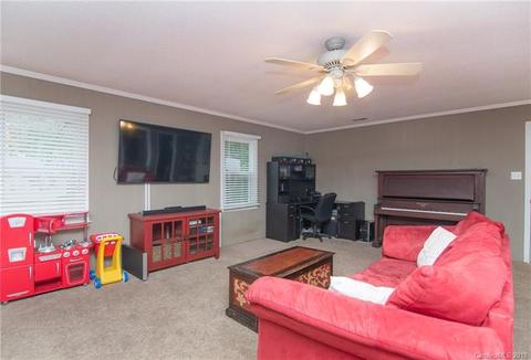 1647 Willowbrook Dr, Fort Mill, SC 29708 photo 11