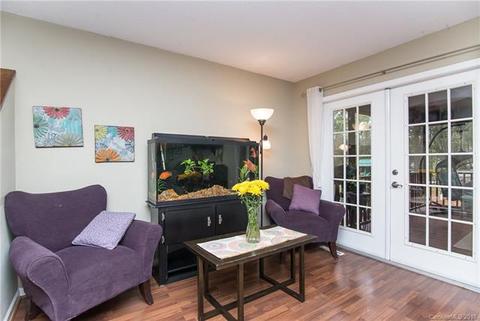 1647 Willowbrook Dr, Fort Mill, SC 29708 photo 2