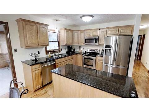 1425 32nd Street Ct, Conover, NC 28613 photo 4