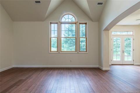 289 Spring Dr, Mars Hill, NC 28754 photo 11