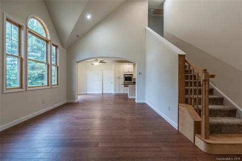 289 Spring Dr, Mars Hill, NC 28754 photo 3
