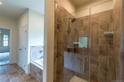 289 Spring Dr, Mars Hill, NC 28754 photo 16