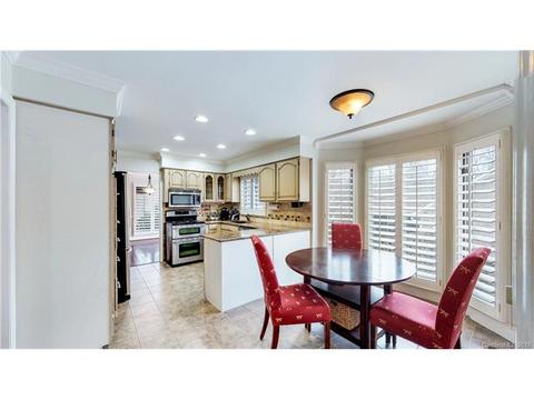557 Cranborne Chase Rd, Fort Mill, SC 29708 photo 12