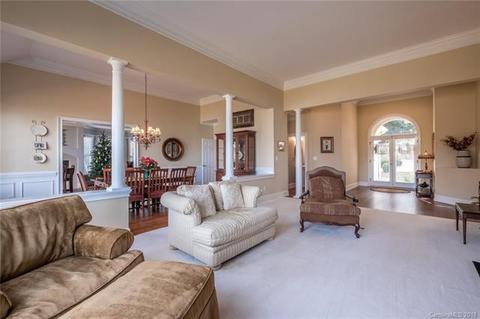 20318 Pinehurst Dr, Cornelius, NC 28031 photo 6