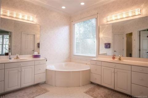 20318 Pinehurst Dr, Cornelius, NC 28031 photo 24