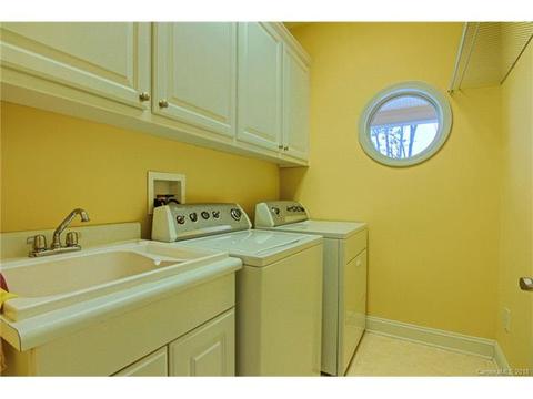 532 Highland View Ln, Mill Spring, NC 28756 photo 11