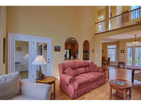 532 Highland View Ln, Mill Spring, NC 28756 photo 5